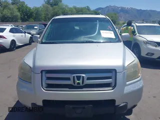 2007 Honda Pilot EX-L с VIN 2HKYF18667H516800, выставлен на аукционе IAAI как лот 42403766 с пробегом 254 600 миль миль и . История ставок и продаж доступна на DreamBid. Изображение 12.
