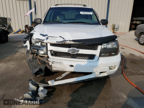 2008 Chevrolet TrailBlazer 1LT with VIN 1GNDT13S082260885, listed as a Copart auction lot 45015775 with 167,869 mi miles and Salvage Title. Bid and sale history available at DreamBid. Image 5.