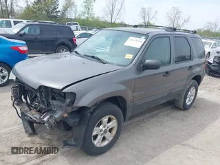 2005 Ford Escape XLT with VIN 1FMYU03115KB16214, listed as a IAAI auction lot 42113350 with 79,355 mi miles and . Bid and sale history available at DreamBid. Image 17.
