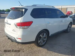 2013 Nissan Pathfinder SL with VIN 5N1AR2MMXDC671405, listed as a IAAI auction lot 42085744 with 127,918 mi miles. Bid and sale history available at carsss.com. Image 4.