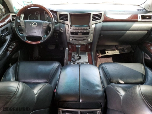 2013 Lexus LX 570 with VIN JTJHY7AX5D4086983, listed as a Copart auction lot 68106944 with 0 mi miles and Salvage Title. Bid and sale history available at carsss.com. Image 8.