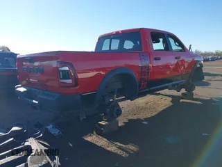 2020 Ram 2500 Power Wagon с VIN 3C6TR5EJ4LG297928, выставлен на аукционе IAAI как лот 40409115 с пробегом Не указан миль и . История ставок и продаж доступна на DreamBid. Изображение 4.