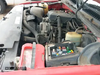 2000 Chevrolet Silverado 1500 LS with VIN 1GCEC14T6YZ265746, listed as a IAAI auction lot 43297179 with 245,915 mi miles and . Bid and sale history available at DreamBid. Image 19.