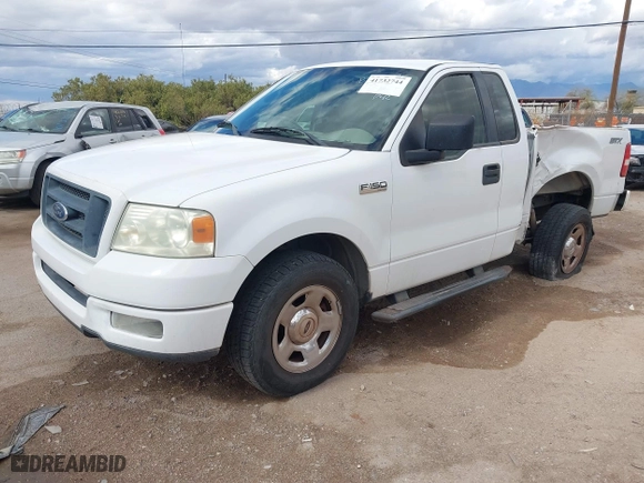 2005 Ford F-150 XL with VIN 1FTRF12W05NB36068, listed as a IAAI auction lot 41732744 with 203,261 mi miles. Bid and sale history available at carsss.com. Image 17.