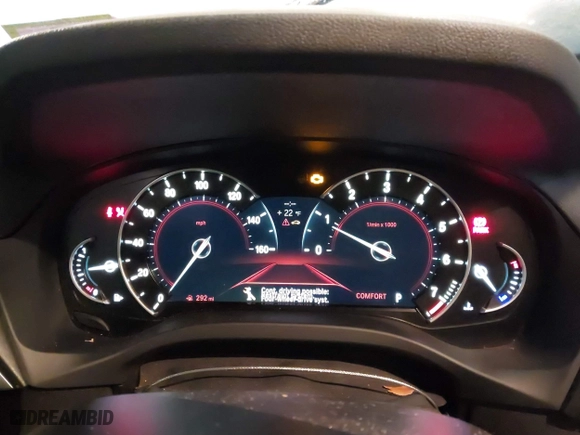 2019 BMW X4 xDrive30i with VIN 5UXUJ3C56KLG56553, listed as a IAAI auction lot 41365333 with 77,727 mi miles. Bid and sale history available at carsss.com. Image 7.
