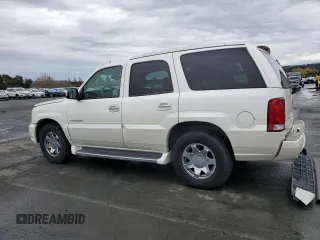 2003 Cadillac Escalade z VIN 1GYEC63T93R208877, wystawiony jako Copart lot #83894424 z przebiegiem 160 530 mil mil oraz Szkoda całkowita • Salvage title. Historia ofert i sprzedaży dostępna na DreamBid. Obrazek 2.