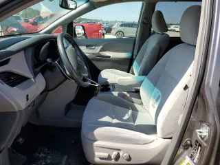2017 Toyota Sienna LE Auto Access Seat with VIN 5TDKZ3DC1HS777624, listed as a Copart auction lot 50633175 with 139,852 mi miles and Salvage Title. Bid and sale history available at DreamBid. Image 7.