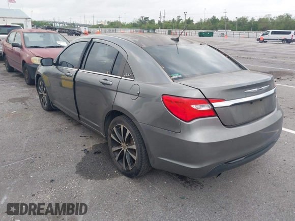 2013 Chrysler 200 Limited with VIN 1C3CCBCG9DN600778, listed as a IAAI auction lot 41946258 with 147,171 mi miles and . Bid and sale history available at carsss.com. Image 3.