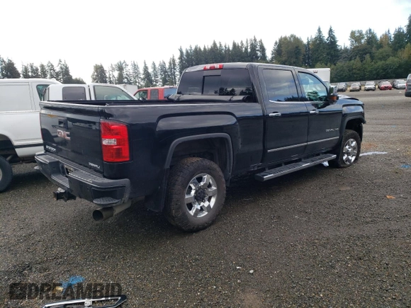 2018 GMC Sierra 3500HD Denali z VIN 1GT42YEY6JF290445, wystawiony jako Copart lot #69260864 z przebiegiem 46 963 mil mil oraz Szkody całkowita. Historia ofert i sprzedaży dostępna na DreamBid. Obrazek 3.