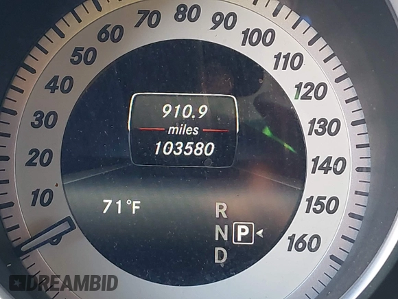 2014 Mercedes-Benz E 350 Sport with VIN WDDHF5KB5EB008478, listed as a IAAI auction lot 42149998 with 103,580 mi miles and . Bid and sale history available at DreamBid. Image 15.