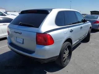 2005 Porsche Cayenne S with VIN WP1AB29P05LA61329, listed as a IAAI auction lot 42000816 with 163,238 mi miles. Bid and sale history available at carsss.com. Image 4.