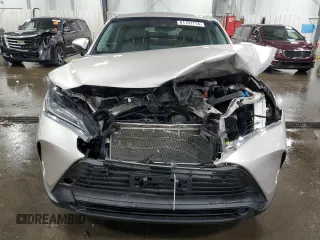 2022 Toyota Venza LE with VIN JTEAAAAH2NJ094133, listed as a Copart auction lot 61101714 with 47,223 mi miles and Salvage Title. Bid and sale history available at carsss.com. Image 5.