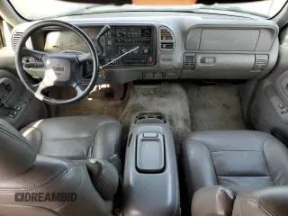 1998 GMC Yukon with VIN 1GKEK13R4WJ719517, listed as a Copart auction lot 44651715 with 230,062 mi miles and Clean Title. Bid and sale history available at carsss.com. Image 8.