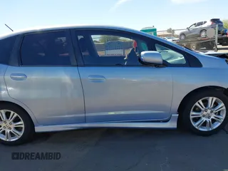 2010 Honda Fit Sport with VIN JHMGE8H48AC025703, listed as a IAAI auction lot 41878642 with 198,469 mi miles. Bid and sale history available at carsss.com. Image 14.