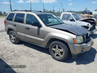 2005 Jeep Grand Cherokee Laredo with VIN 1J4HS48NX5C656582, listed as a IAAI auction lot 42079746 with Not Provided miles and . Bid and sale history available at DreamBid. Image 1.
