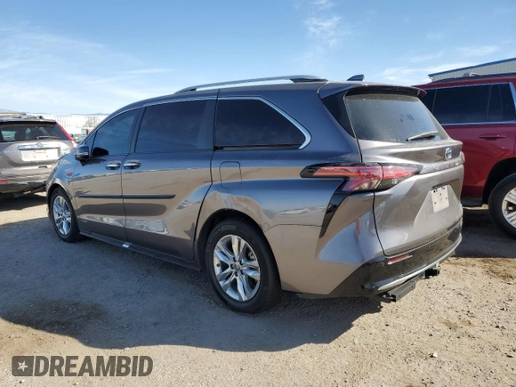 2021 Toyota Sienna Limited with VIN 5TDZRKEC0MS067714, listed as a Copart auction lot 44821915 with 53,646 mi miles and Salvage Title. Bid and sale history available at carsss.com. Image 2.