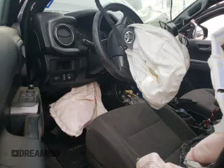2017 Toyota Tacoma SR5 с VIN 5TFCZ5AN8HX112719, выставлен на аукционе Copart как лот 52535005 с пробегом Не указан миль и На запчасти • Non repairable. История ставок и продаж доступна на DreamBid. Изображение 8.