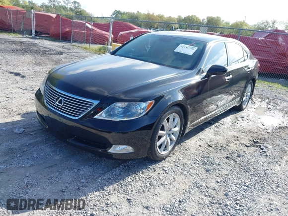 2007 Lexus LS 460 L with VIN JTHGL46F875002423, listed as a IAAI auction lot 41936798 with 116,336 mi miles and . Bid and sale history available at DreamBid. Image 18.
