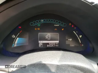 2017 Nissan LEAF SL with VIN 1N4BZ0CPXHC300944, listed as a Copart auction lot 62010473 with 92,059 mi miles. Bid and sale history available at carsss.com. Image 9.