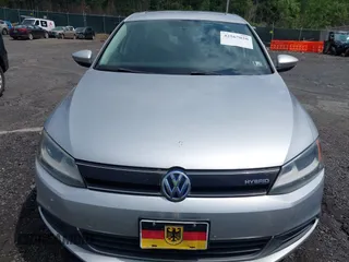 2014 Volkswagen Jetta Hybrid SE с VIN 3VW637AJ9EM284943, выставлен на аукционе IAAI как лот 42567020 с пробегом 164 928 миль миль и . История ставок и продаж доступна на DreamBid. Изображение 6.