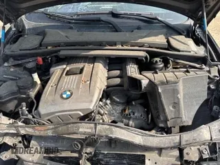 2006 BMW 3 Series 325i z VIN WBAVB13526PS65254, wystawiony jako Copart lot #61694295 z przebiegiem Nie podano mil oraz Czysty tytuł • Clean title. Historia ofert i sprzedaży dostępna na DreamBid. Obrazek 7.