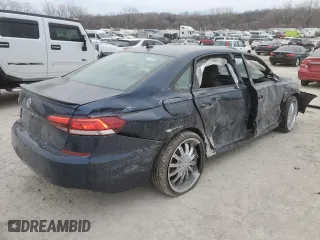 2021 Volkswagen Passat 2.0T R-Line with VIN 1VWMA7A37MC007058, listed as a Copart auction lot 44601465 with 29,839 mi miles and Salvage Title. Bid and sale history available at carsss.com. Image 3.