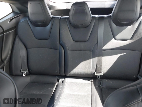 2018 Tesla Model S 75D with VIN 5YJSA1E26JF259651, listed as a IAAI auction lot 41690804 with Not Provided miles and . Bid and sale history available at DreamBid. Image 8.