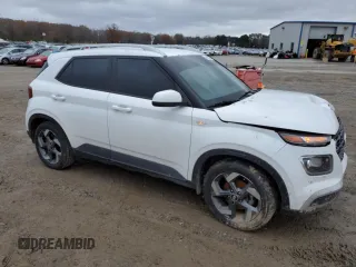 2021 Hyundai Venue SEL z VIN KMHRC8A32MU073158, wystawiony jako Copart lot #84608014 z przebiegiem 83 666 mil mil oraz Szkody całkowita. Historia ofert i sprzedaży dostępna na DreamBid. Obrazek 4.