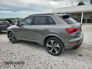 2024 Audi Q3 S line Premium Plus z VIN WA1EECF39R1107785, wystawiony jako Copart lot #63431915 z przebiegiem 14 657 mil mil oraz Szkoda całkowita • Salvage title. Historia ofert i sprzedaży dostępna na DreamBid. Obrazek 2.