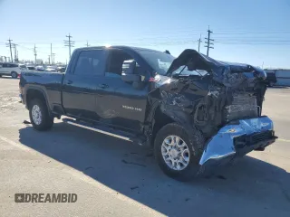 2020 Chevrolet Silverado 3500HD LT with VIN 1GC4YTEYXLF347833, listed as a Copart auction lot 47198315 with 0 mi miles and Salvage Title. Bid and sale history available at carsss.com. Image 4.