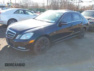 2012 Mercedes-Benz E 350 Luxury with VIN WDDHF8JB8CA526817, listed as a IAAI auction lot 41740110 with Not provided miles and . Bid and sale history available at DreamBid. Image 17.