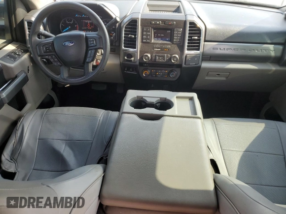 2017 Ford F-250 Lariat z VIN 1FT7W2BT5HEE85024, wystawiony jako Copart lot #53636085 z przebiegiem 137 391 mil mil oraz Szkoda całkowita • Salvage title. Historia ofert i sprzedaży dostępna na DreamBid. Obrazek 8.