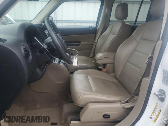 2015 Jeep Patriot High Altitude with VIN 1C4NJRFB9FD304333, listed as a Copart auction lot 50485335 with 114,588 mi miles and Salvage Title. Bid and sale history available at carsss.com. Image 7.