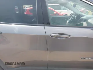 2018 Jeep Compass Latitude с VIN 3C4NJDBBXJT342522, выставлен на аукционе IAAI как лот 42081491 с пробегом 107 862 миль миль и . История ставок и продаж доступна на DreamBid. Изображение 14.