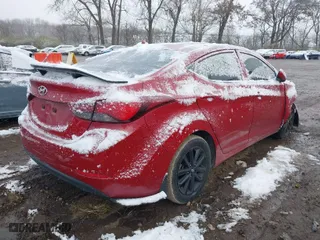 2016 Hyundai Elantra SE with VIN KMHDH4AE1GU491365, listed as a IAAI auction lot 40909071 with 86,000 mi miles. Bid and sale history available at carsss.com. Image 4.