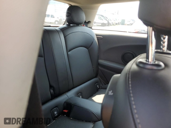 2016 MINI Hardtop с VIN WMWXP5C52G2D15783, выставлен на аукционе Copart как лот 60266515 с пробегом 67 896 миль миль и Чистый • Clean title. История ставок и продаж доступна на DreamBid. Изображение 10.