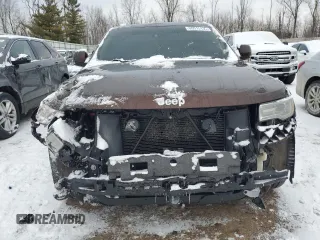 2015 Jeep Grand Cherokee Summit with VIN 1C4RJFJT6FC950774, listed as a Copart auction lot 88510105 with 205,012 mi miles and Salvage Title. Bid and sale history available at carsss.com. Image 5.