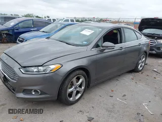 2013 Ford Fusion SE with VIN 3FA6P0HR0DR285481, listed as a IAAI auction lot 42119022 with 128,737 mi miles. Bid and sale history available at carsss.com. Image 2.