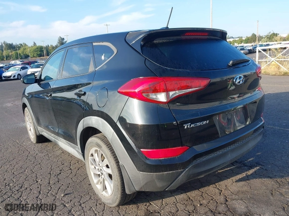 2016 Hyundai Tucson SE with VIN KM8J23A41GU161702, listed as a IAAI auction lot 40334076 with 109,222 mi miles. Bid and sale history available at carsss.com. Image 3.