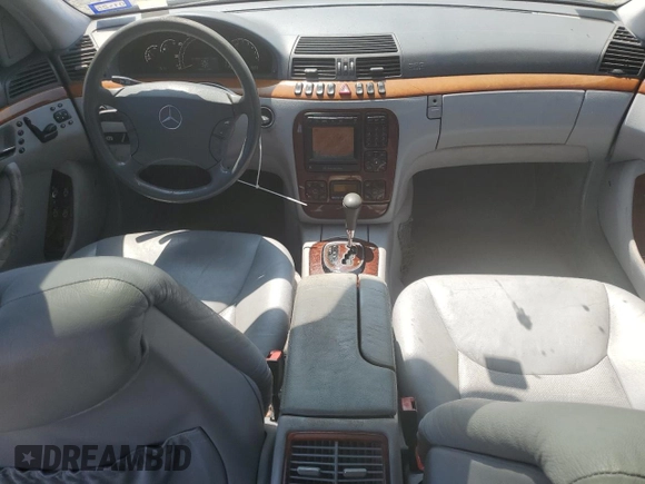 2001 Mercedes-Benz S-Class with VIN WDBNG70J51A197809, listed as a Copart auction lot 68633494 with 145,040 mi miles and Salvage Title. Bid and sale history available at carsss.com. Image 8.