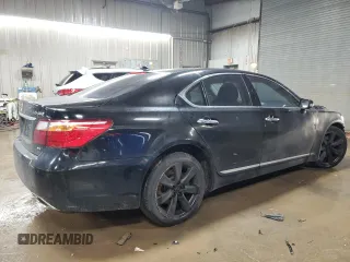 2011 Lexus LS 460 z VIN JTHCL5EF7B5009748, wystawiony jako Copart lot #43525565 z przebiegiem 215 040 mil mil oraz Szkoda całkowita • Salvage title. Historia ofert i sprzedaży dostępna na DreamBid. Obrazek 3.