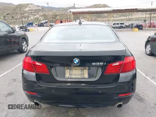 2015 BMW 5 Series 535i with VIN WBA5B1C55FD922761, listed as a IAAI auction lot 42021799 with 118,592 mi miles and . Bid and sale history available at carsss.com. Image 16.