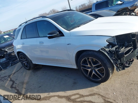2021 Mercedes-Benz GLE 53 AMG with VIN 4JGFB6BB0MA262697, listed as a IAAI auction lot 41651486 with 52,111 mi miles and . Bid and sale history available at DreamBid. Image 14.
