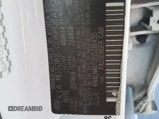 2016 Kia Cadenza Premium with VIN KNALN4D72G5216455, listed as a Copart auction lot 85194584 with 105,881 mi miles and Salvage Title. Bid and sale history available at carsss.com. Image 12.