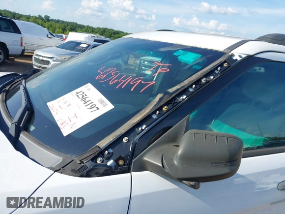 2013 Ford Explorer with VIN 1FM5K8B82DGC83267, listed as a IAAI auction lot 42564197 with 221,103 mi miles and . Bid and sale history available at DreamBid. Image 13.