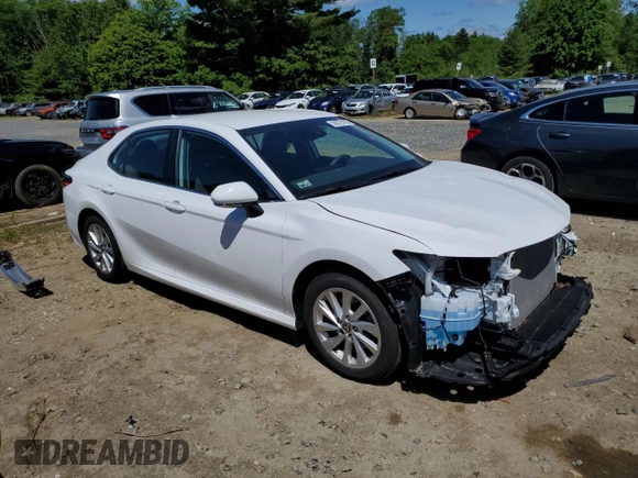 2023 Toyota Camry LE z VIN 4T1R11AK5PU792249, wystawiony jako Copart lot #58578705 z przebiegiem 20 839 mil mil oraz Szkoda całkowita • Salvage title. Historia ofert i sprzedaży dostępna na DreamBid. Obrazek 4.