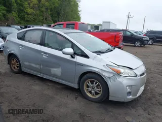 2010 Toyota Prius II z VIN JTDKN3DU5A1062109, wystawiony jako IAAI lot #42367243 z przebiegiem 126 488 mil mil oraz . Historia ofert i sprzedaży dostępna na DreamBid. Obrazek 1.