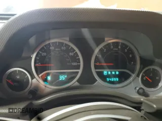 2009 Jeep Wrangler Rubicon with VIN 1J4GA64179L733136, listed as a Copart auction lot 43747805 with 94,899 mi miles and Salvage Title. Bid and sale history available at DreamBid. Image 9.