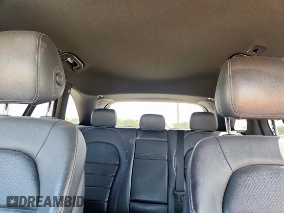 2018 Mercedes-Benz GLC 300 with VIN WDC0G4JB8JV066507, listed as a Copart auction lot 62085185 with Not provided miles and Clean title. Bid and sale history available at DreamBid. Image 10.