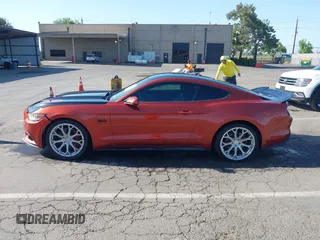 2015 Ford Mustang GT z VIN 1FA6P8CF3F5314764, wystawiony jako IAAI lot #42162531 z przebiegiem 73 080 mil mil oraz . Historia ofert i sprzedaży dostępna na DreamBid. Obrazek 15.